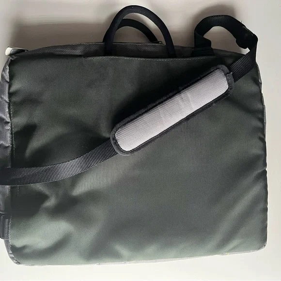 Kensington Laptop computer case - Picture 2 of 7